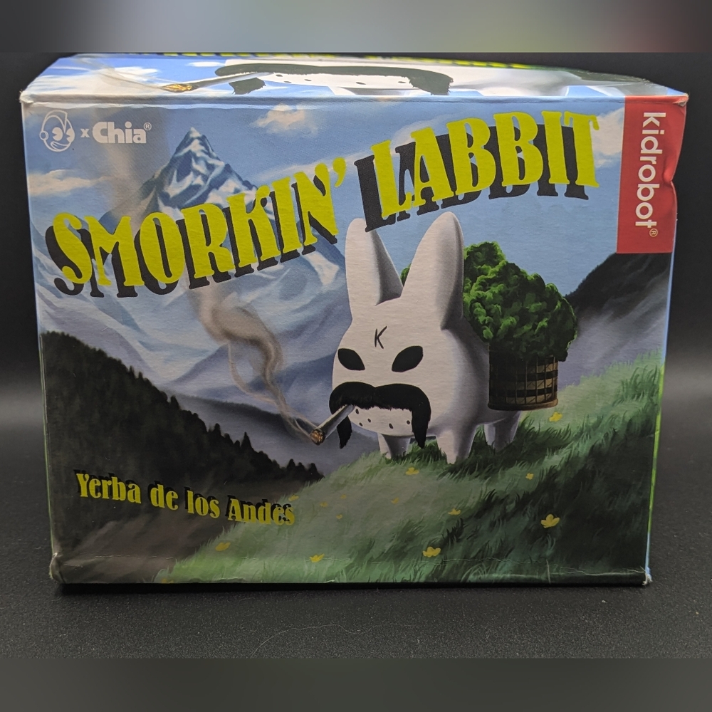 Chia Pet Planter KIDROBOT Black Ceramic Smorkin Labbit w/ Box by Frank Kozik